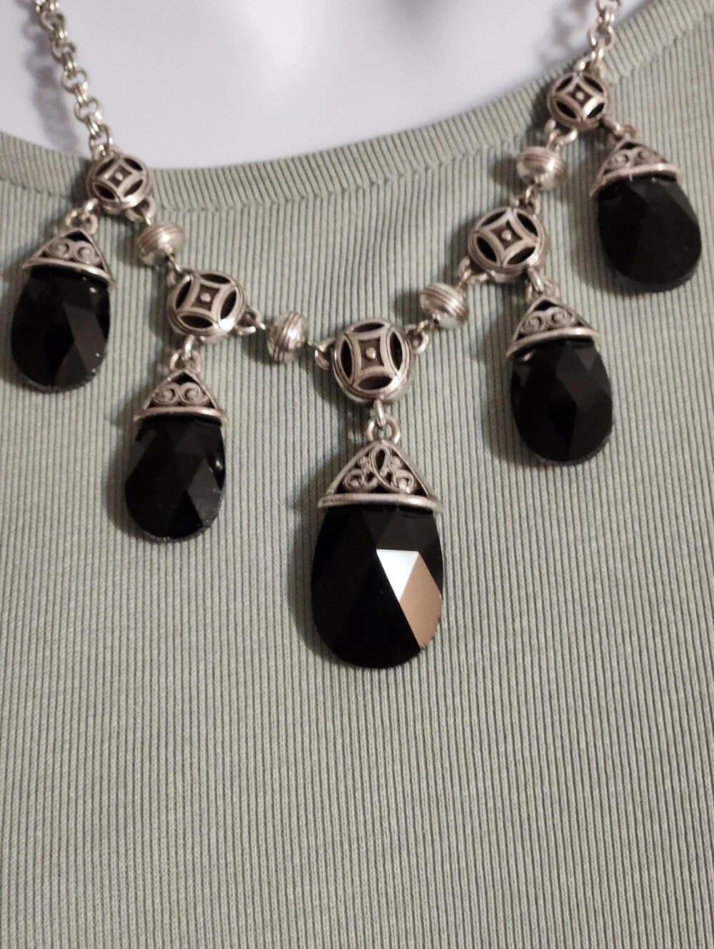 Brighton Necklace  **